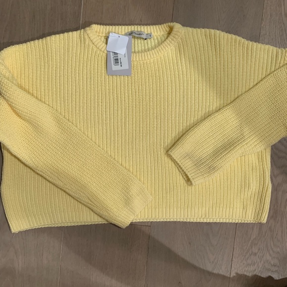 Yellow Knit Cropped Sweater - Picture 3 of 7